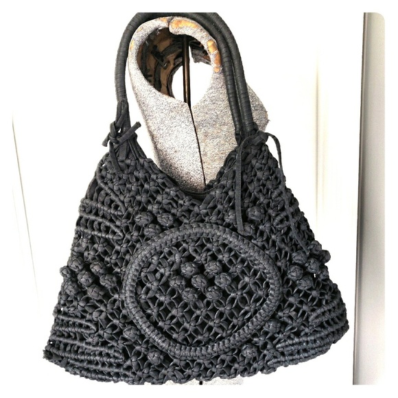 Anthropologie Handbags - Anthropologie David & Scotti Large Macrame Purse